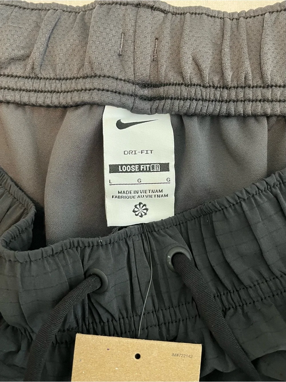 Women’s L Nike Dri Fit Sabrina Ionescu Basketball Shorts Loose Fit Black & Gray